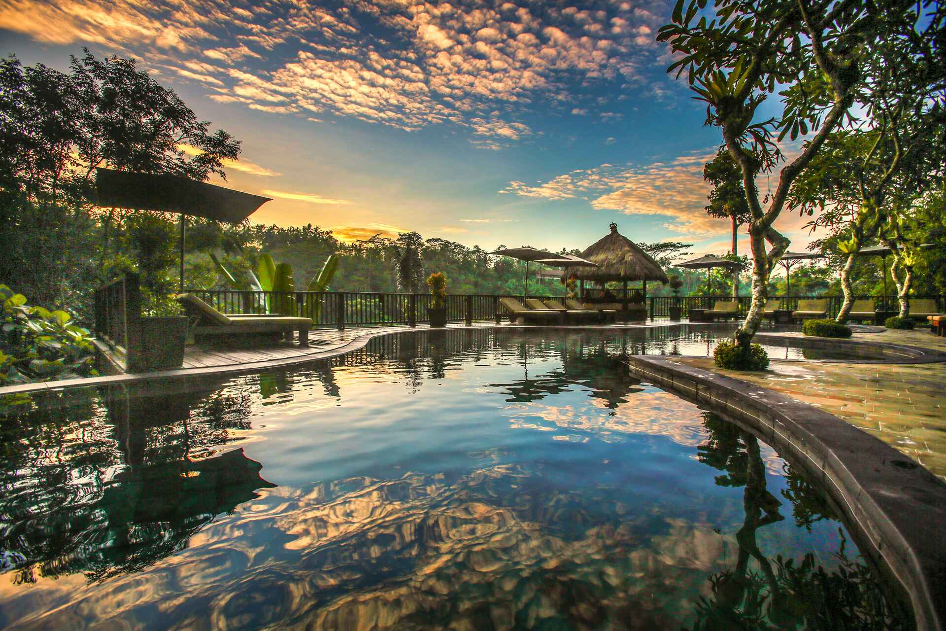 Sunrise Pool View